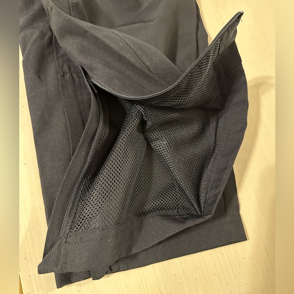 Under Armour Vital Woven Pants - Picture 4 of 4